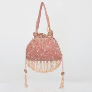 Ivory Kiss - FOMO BAGS